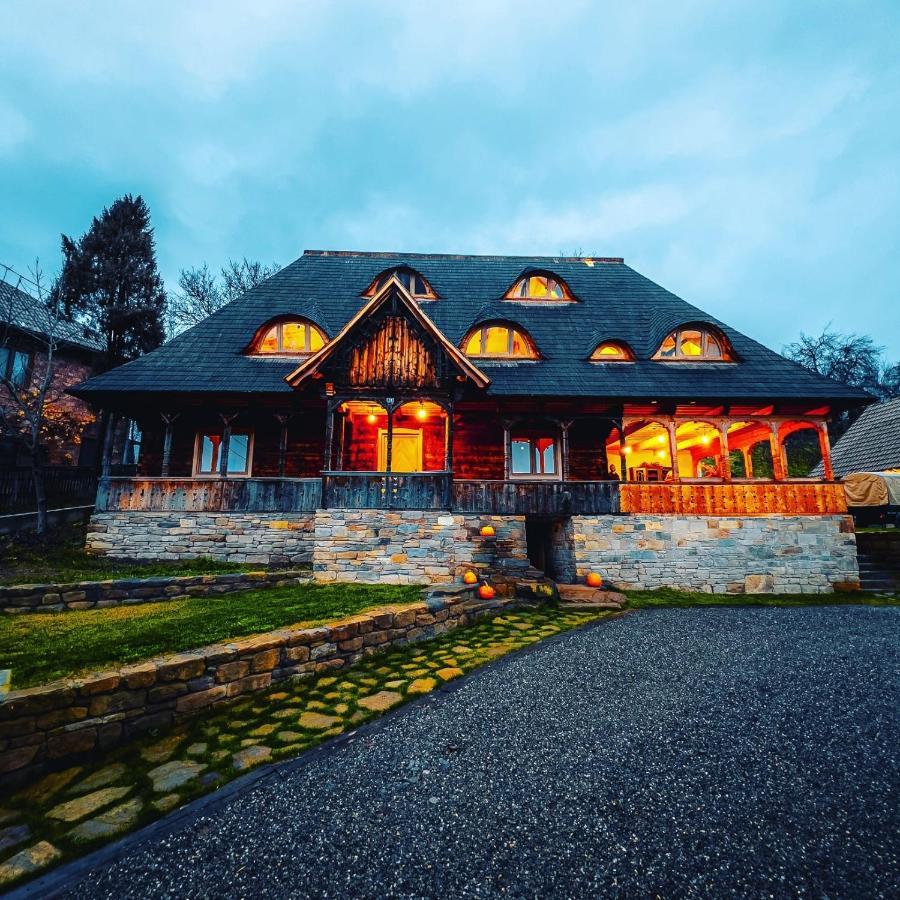 Poieni 39 Villa Poienile Izei Exteriör bild